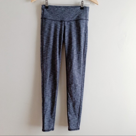 Athleta‎ Elation Cropped Yoga Leggings in Heather Grey, Workout Tights, Size XS - Picture 1 of 11